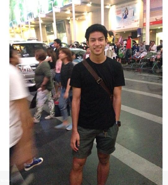 ฟ้อนต์ อัครินทร์ หนุ่มหล่อนักเทควันโดค่ะ