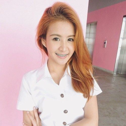 "น้องเอย" สาวน้อย หน้าใส ผิวขาว เปะเวอร์