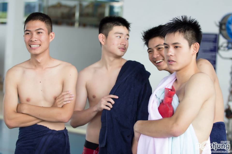 เกรียน เฮาส์ กรุบกริบๆ