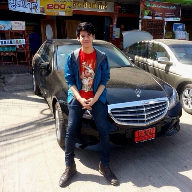 อนิจา บ้าแท้ๆข้อย.หลงมักเขาทังที่เฮาบ่เคยฮู้จักเขาเลยจักหน่อย,Au Jun
