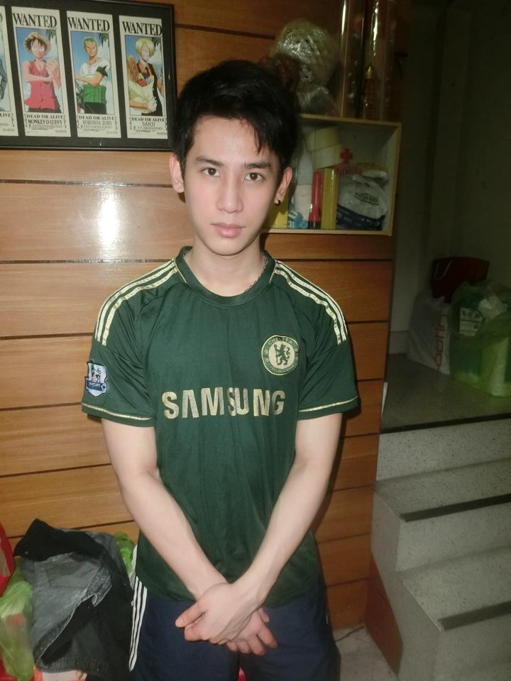 อนิจา บ้าแท้ๆข้อย.หลงมักเขาทังที่เฮาบ่เคยฮู้จักเขาเลยจักหน่อย,Au Jun
