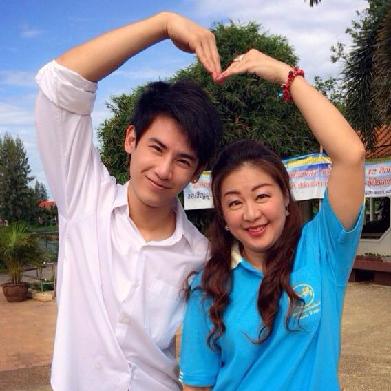 อนิจา บ้าแท้ๆข้อย.หลงมักเขาทังที่เฮาบ่เคยฮู้จักเขาเลยจักหน่อย,Au Jun