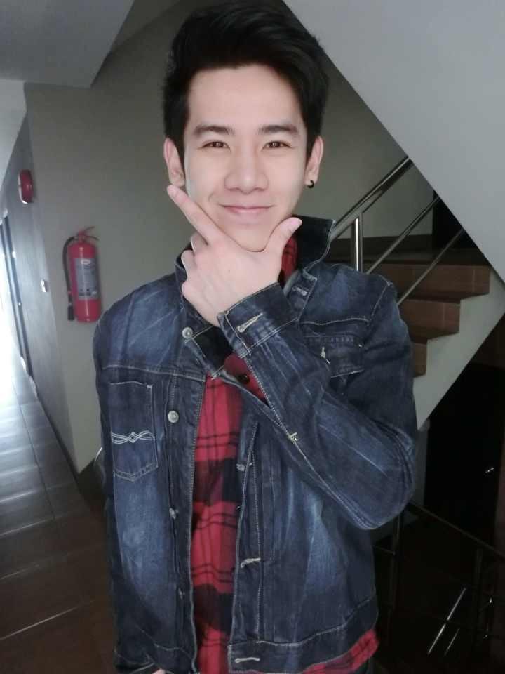 อนิจา บ้าแท้ๆข้อย.หลงมักเขาทังที่เฮาบ่เคยฮู้จักเขาเลยจักหน่อย,Au Jun