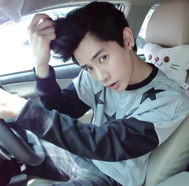 อนิจา บ้าแท้ๆข้อย.หลงมักเขาทังที่เฮาบ่เคยฮู้จักเขาเลยจักหน่อย,Au Jun