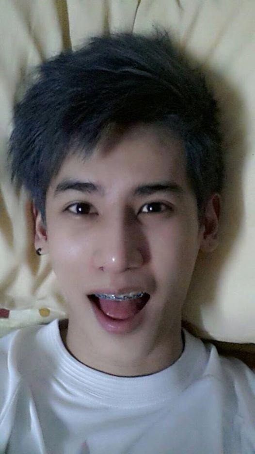 อนิจา บ้าแท้ๆข้อย.หลงมักเขาทังที่เฮาบ่เคยฮู้จักเขาเลยจักหน่อย,Au Jun