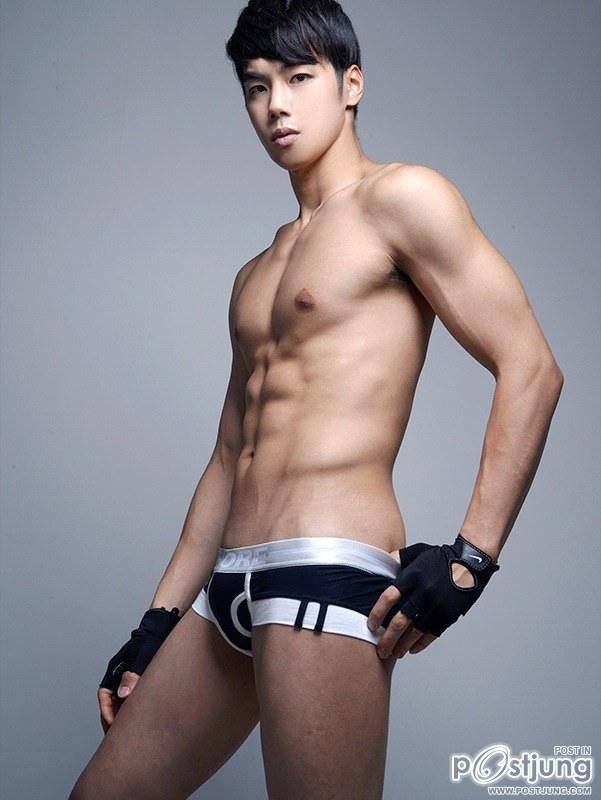 ถอดโชว์เรือนร่าง 633