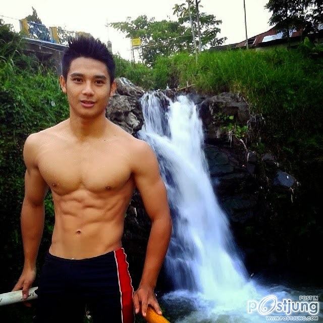 ถอดโชว์เรือนร่าง 638