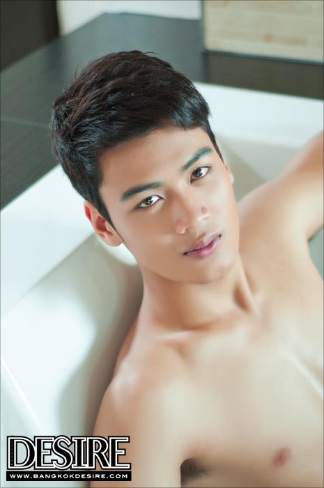 นายแบบอาร์ม หล่อล่ำ ใสใส น่ารัก เป้าตุง - DESIRE BANGKOK