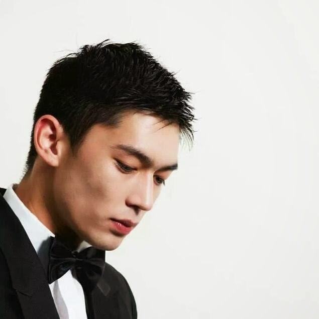 Subeedei Chuluunbat นายแบบ มองโก