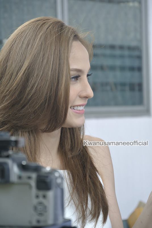 Pic__ขวัญ อุษามณี_เดินสายทำบุญ พิธีเปิดโรงทาน/ทอดกฐินและยกช่อฟ้า/กิจกรรมเพื่อสังคม"ปันฝันปันยิ้ม"
