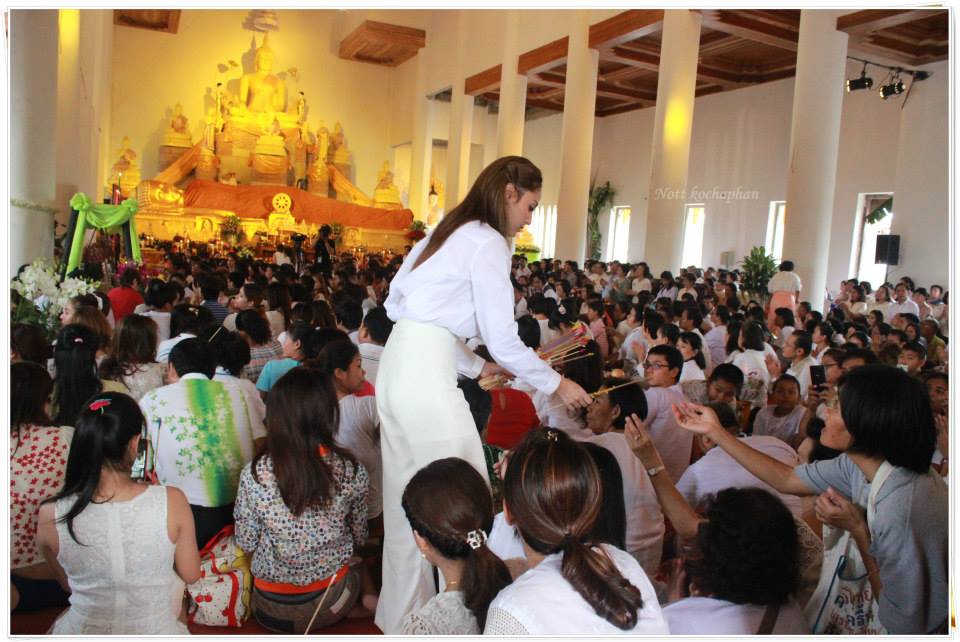 Pic__ขวัญ อุษามณี_เดินสายทำบุญ พิธีเปิดโรงทาน/ทอดกฐินและยกช่อฟ้า/กิจกรรมเพื่อสังคม"ปันฝันปันยิ้ม"