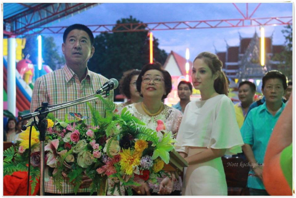 Pic__ขวัญ อุษามณี_เดินสายทำบุญ พิธีเปิดโรงทาน/ทอดกฐินและยกช่อฟ้า/กิจกรรมเพื่อสังคม"ปันฝันปันยิ้ม"