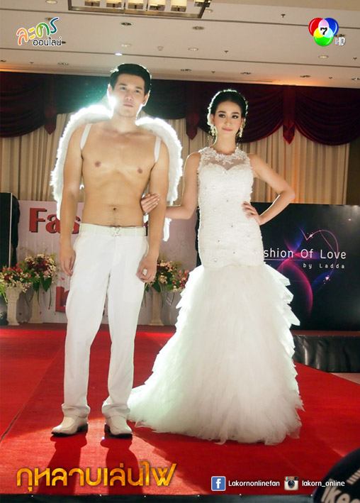"เชฟฟานี่" สุดทน "วีรภาพ" เจ้าชู้ใส่ "นาว" ขอระเบิดอารมณ์ ตบ "โม-อมีนา" โชว์กลางงานแฟชั่น