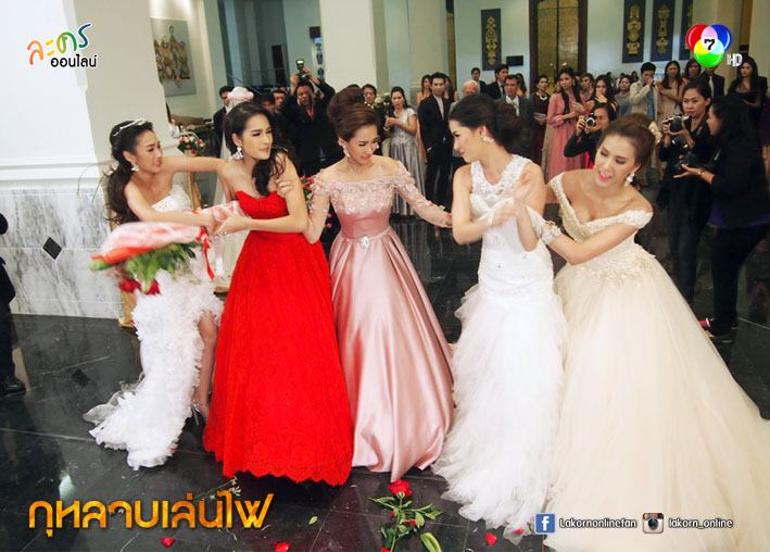 "เชฟฟานี่" สุดทน "วีรภาพ" เจ้าชู้ใส่ "นาว" ขอระเบิดอารมณ์ ตบ "โม-อมีนา" โชว์กลางงานแฟชั่น