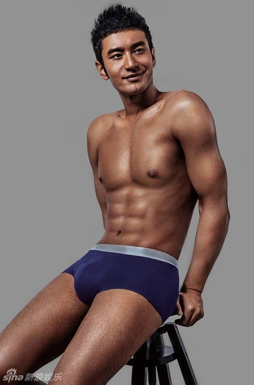 Huang Xiaoming หวง เสี่ยวหมิง พระเอกเรื่อง นางพญาผมขาว(ล่าสุด)
