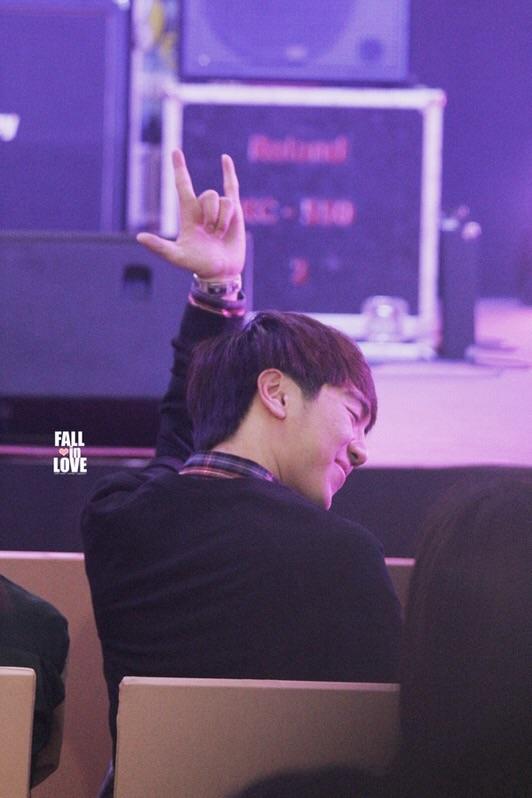 ดาวรุ่ง ไวท์กัปตัน