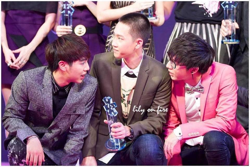 ดาวรุ่ง ไวท์กัปตัน