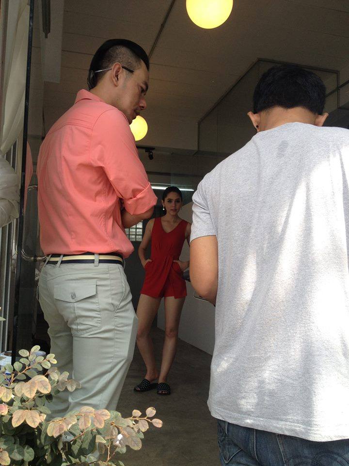 ชมพู่ อารยา @ เบี้องหลังถ่ายแบบนิตยสาร ชีวจิต