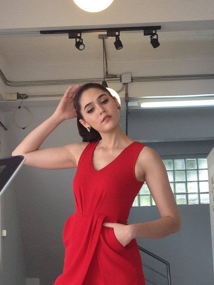ชมพู่ อารยา @ เบี้องหลังถ่ายแบบนิตยสาร ชีวจิต