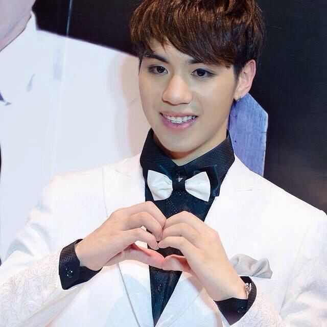 ไวท์หล่อละมุนกัปตันน่ารัก
