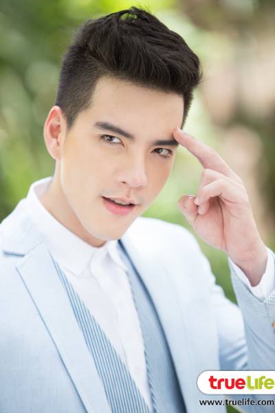 เก็บตกบวงสรวงปลาหลงฟ้า นิว วงศกร คือหล่อมากกกกกกกกก