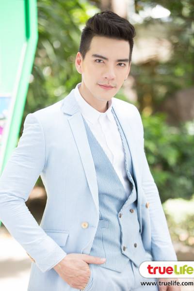 เก็บตกบวงสรวงปลาหลงฟ้า นิว วงศกร คือหล่อมากกกกกกกกก