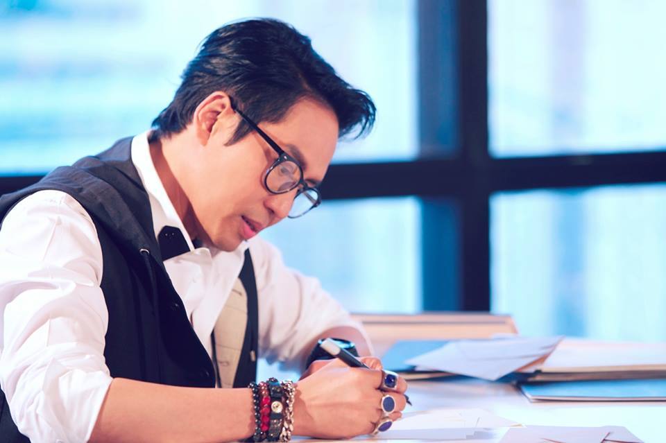&ldquo;เบิร์ด&rdquo; ปล่อยหนังสั้น &ldquo;เขียนคำว่ารัก&rdquo; คว้า &ldquo;ซันนี่-เก้า(ฮอร์โมนฯ)&rdquo; สื่อภาษารักหวานผ่านจดหมาย