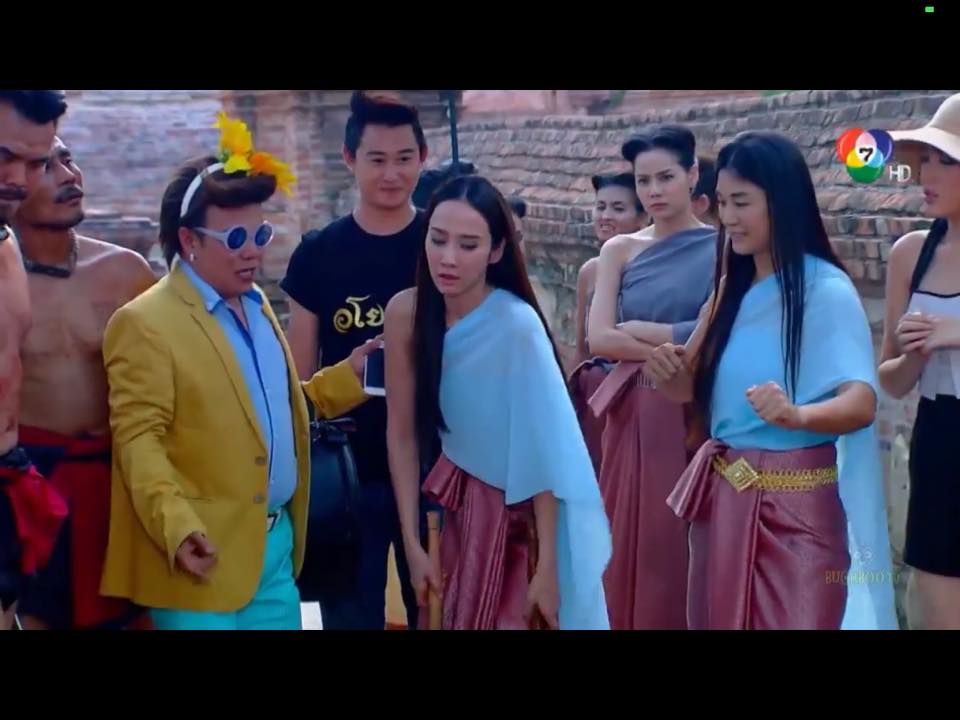 จันทร์จรี คู่เเข่ง พราว