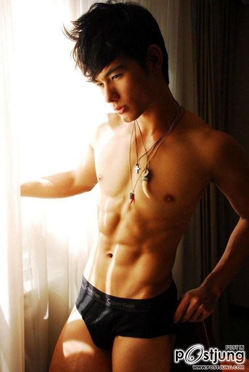 ถอดโชว์เรือนร่าง 640