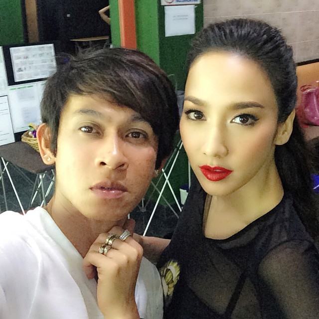 ซุปเปอร์สตาร์ อั้ม+เวียร์ ถ่ายโฆษณาช่อง 7 หรือจะเป็นอะไรต้องติดตาม!!