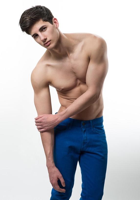 [ต้องแตก][ฉ18+][001] Alex Barber