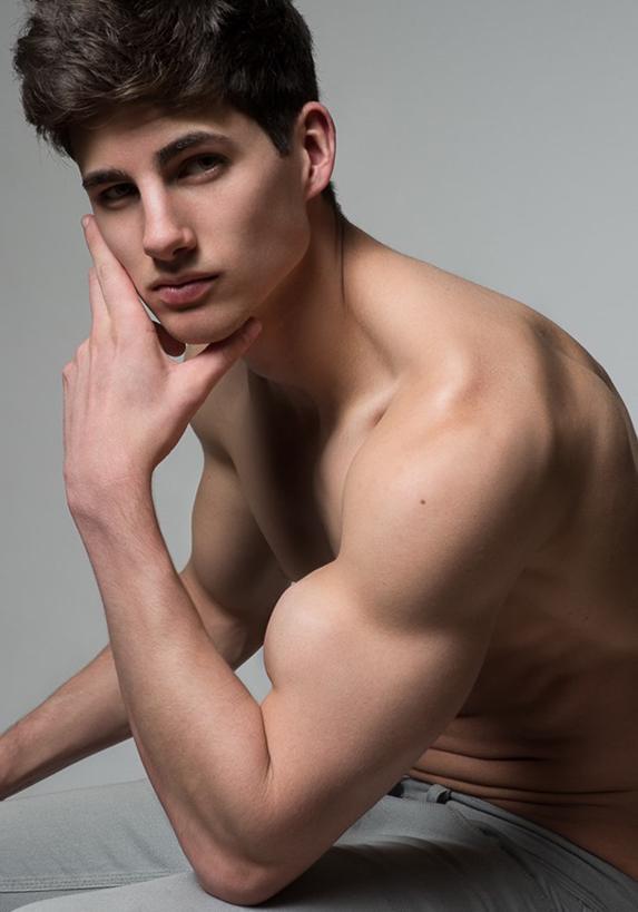 [ต้องแตก][ฉ18+][001] Alex Barber