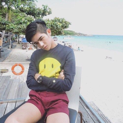 หนุ่มหน้าใสจาก ม.ดัง ได้ใจสาวๆ ไปเต็มๆ