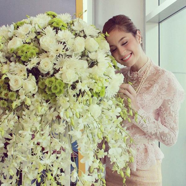 "อ๋อม - ขวัญ" ***ได้รับรางวัลศิลปินต้นแบบพัฒนาสังคม [ขอแสดงความยินดีด้วยค่ะ] ^__^