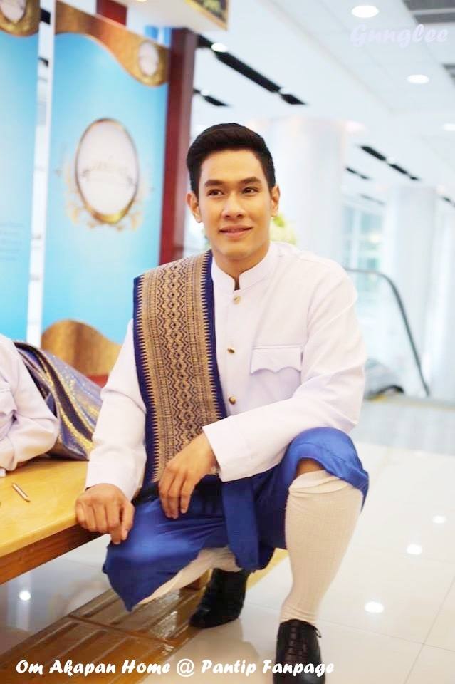 "อ๋อม - ขวัญ" ***ได้รับรางวัลศิลปินต้นแบบพัฒนาสังคม [ขอแสดงความยินดีด้วยค่ะ] ^__^
