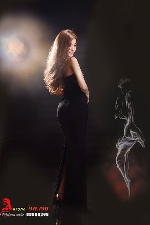 หลิงหลิง ปิยะดา แม่หญิงลาวสาวประเภทสอง