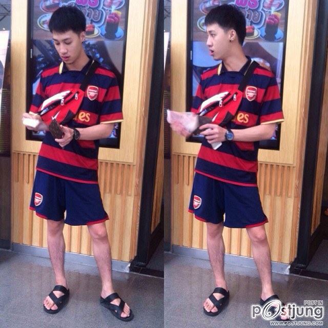 หนุ่มหน้าใส@ITUNEKUB