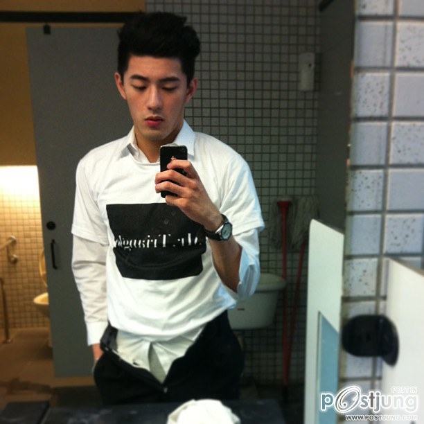 หนุ่มตี๋ KUEIYUANYUAN