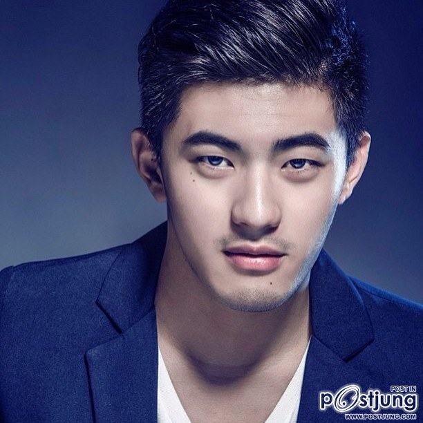 หนุ่มตี๋ KUEIYUANYUAN