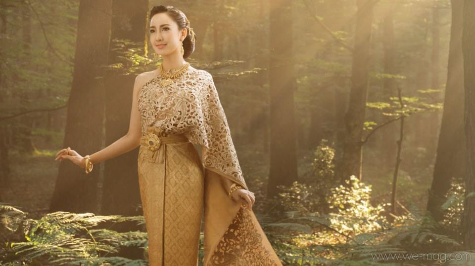 แต้ว-ณฐพร กับ ชุดไทยสวยงามอลังการแม่หญิงไทย