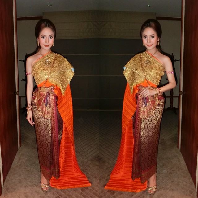 ลองมาดู ''กะเทยไทย'' สวมใส่ชุดไทย สวยงามมาก