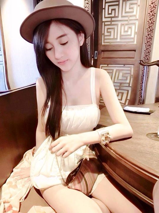 สาวไทยขาวใส น่ารักฝุดๆ บอกเลยว่าโดน!!