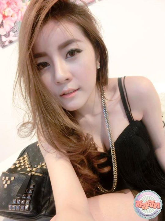 สาวไทยขาวใส น่ารักฝุดๆ บอกเลยว่าโดน!!