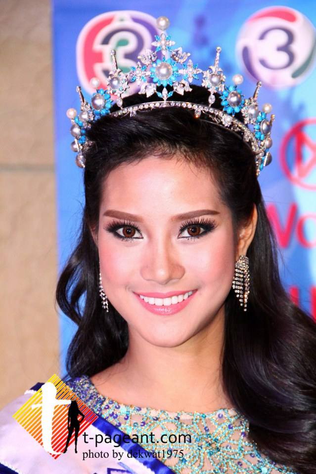 วีนัส และ แพท รองชนะเลิศ Miss Thailand World 2014