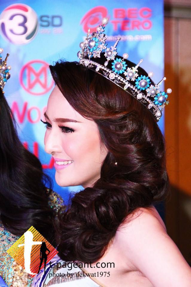 วีนัส และ แพท รองชนะเลิศ Miss Thailand World 2014