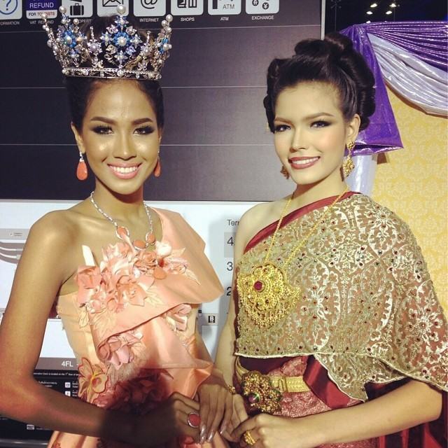 ฟ้าใส รอง1 นางสาวไทย 2556