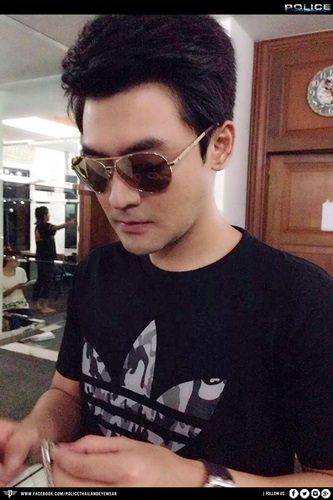 เติ้ล ธนพล หล่อมาดเท่