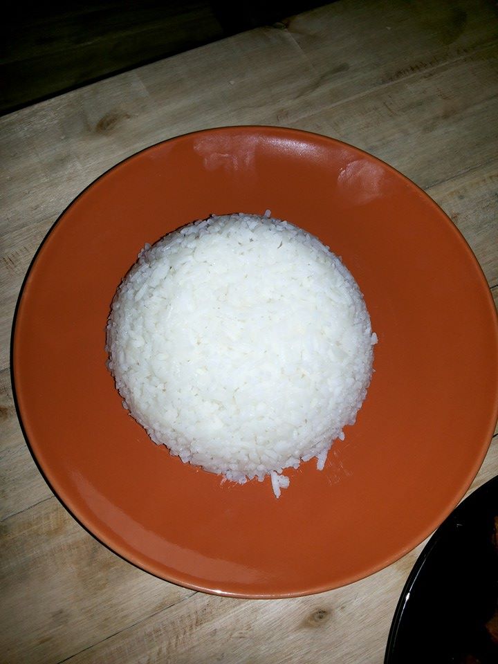 ร้านอาหารตกแต่งสไตล์นางงาม ร้านเตี๋ยวเจ๊