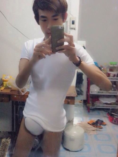 หนุ่มไทยเร้าใจเสมอ