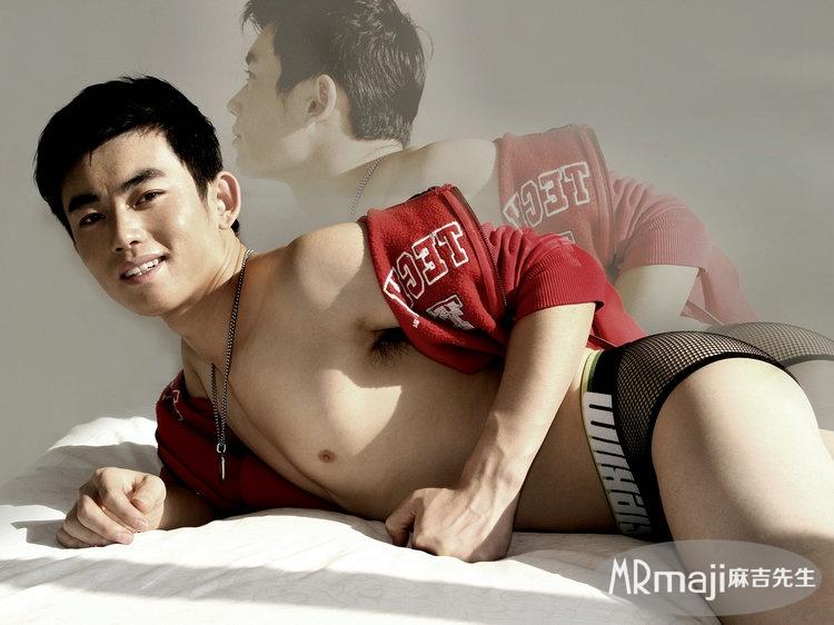 หุ่นไม่ค่อยดี แต่ท่าทีเร้าใจ